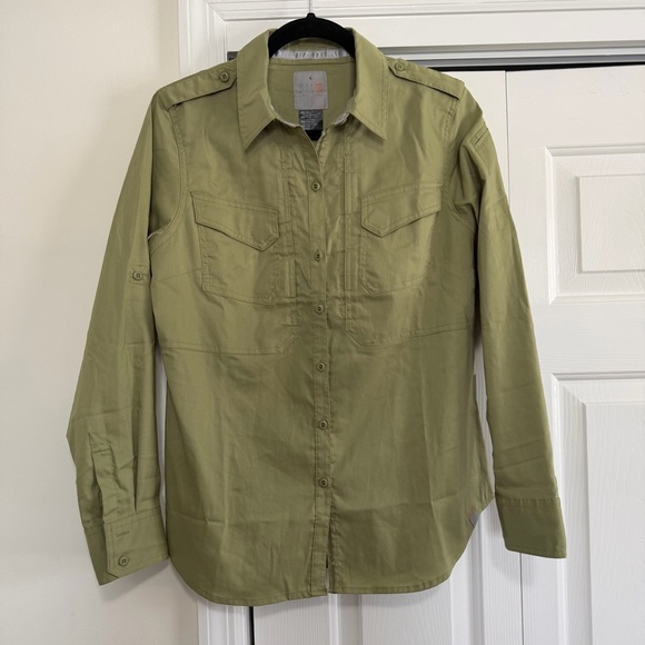 5.11 Tactical Tops - 5.11 Tactical Moss Green Long Sleeved Button Down Size Small